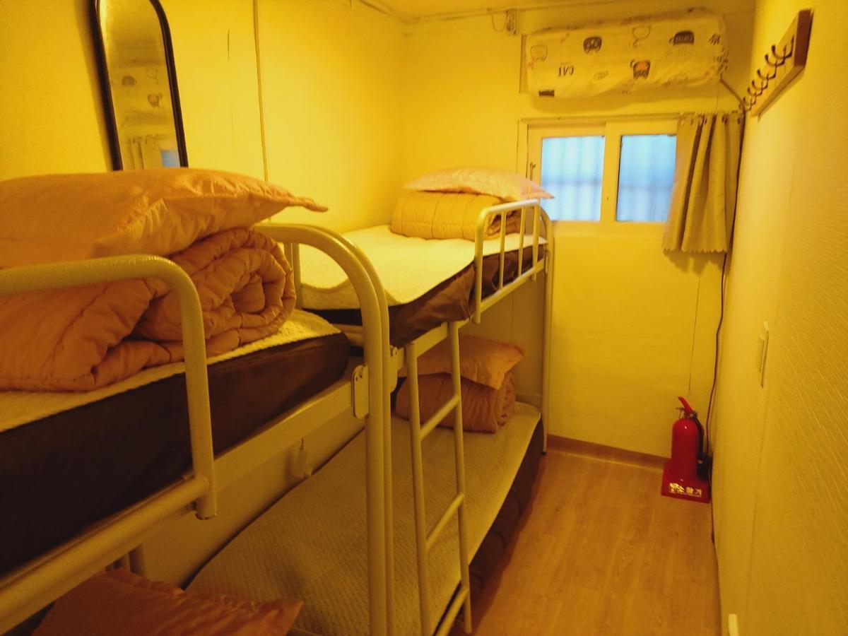 Seoul Guesthouse Foreigners Only Екстер'єр фото